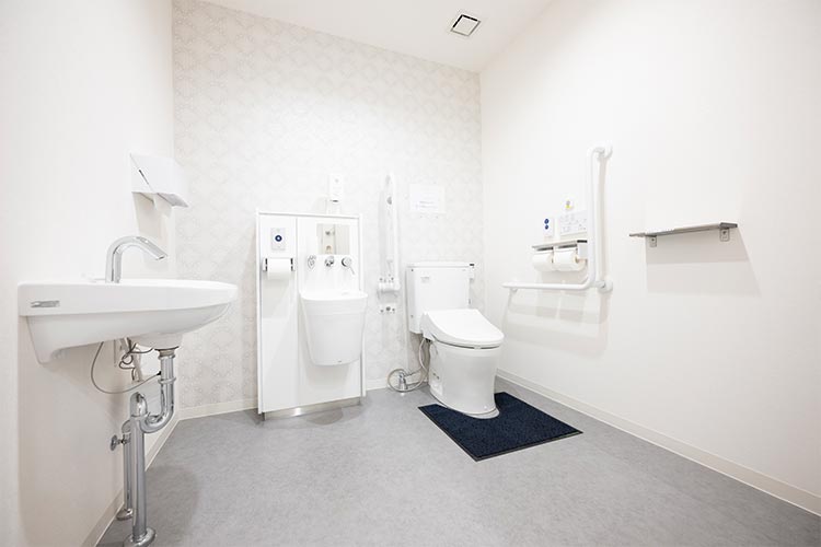 多目的トイレ